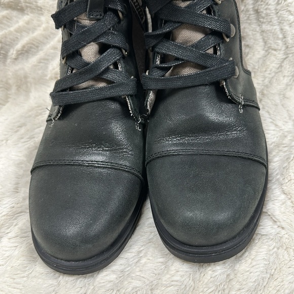 Sorel Major Carly Lace Up Leather/Canvas Boot Women’s US 7.5 NWOT Never Worn! - Picture 3 of 8